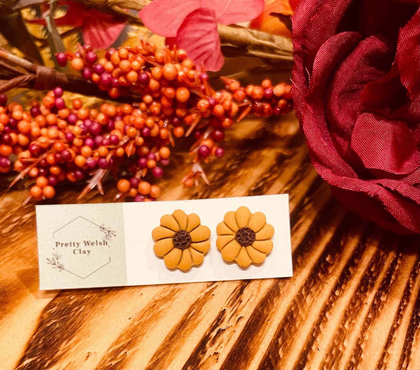 Sunflower studs