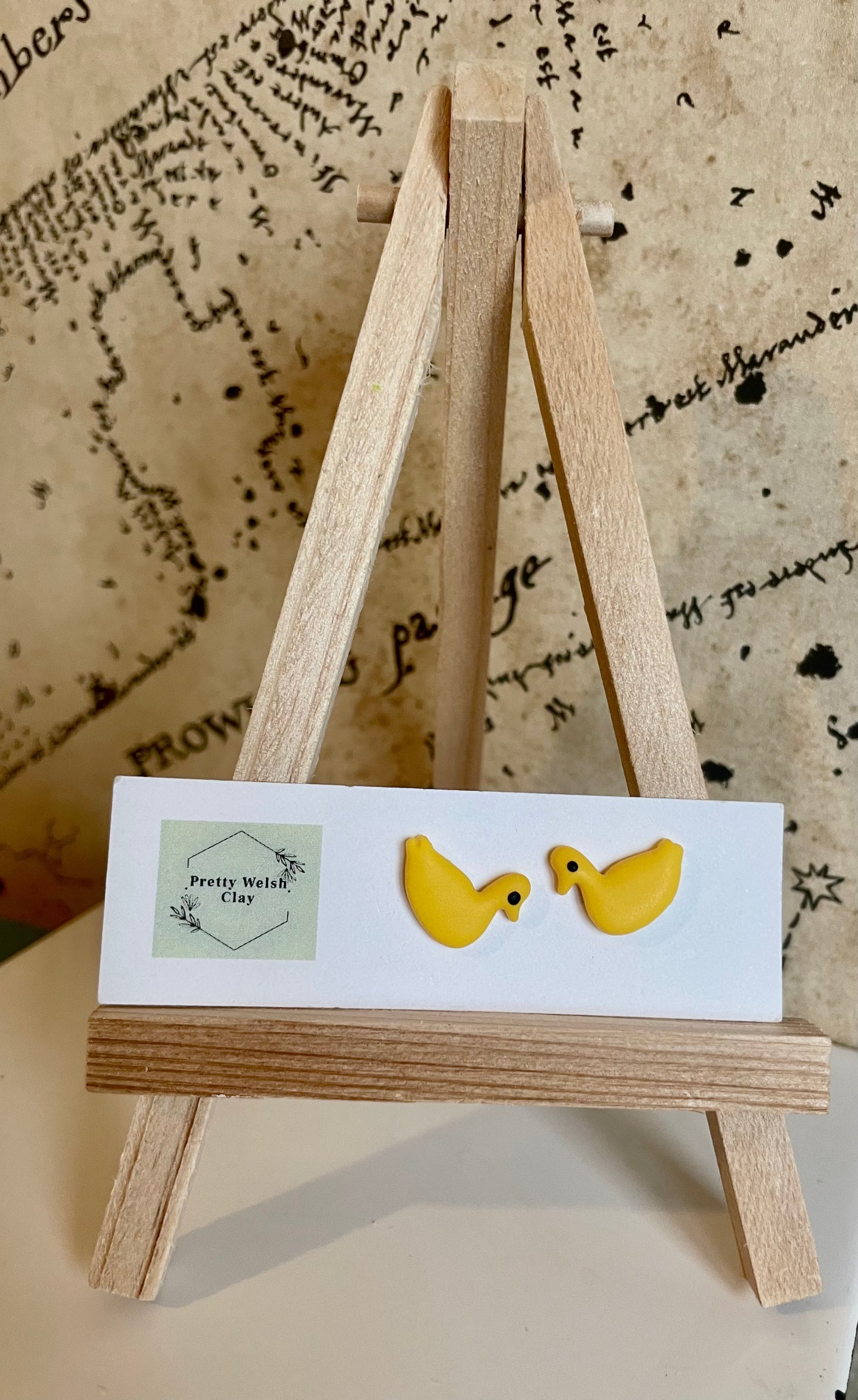 Duck studs