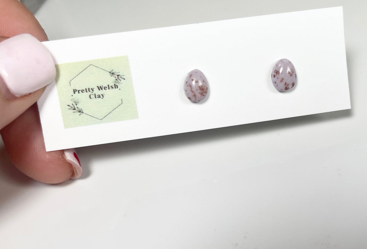 Mini egg studs