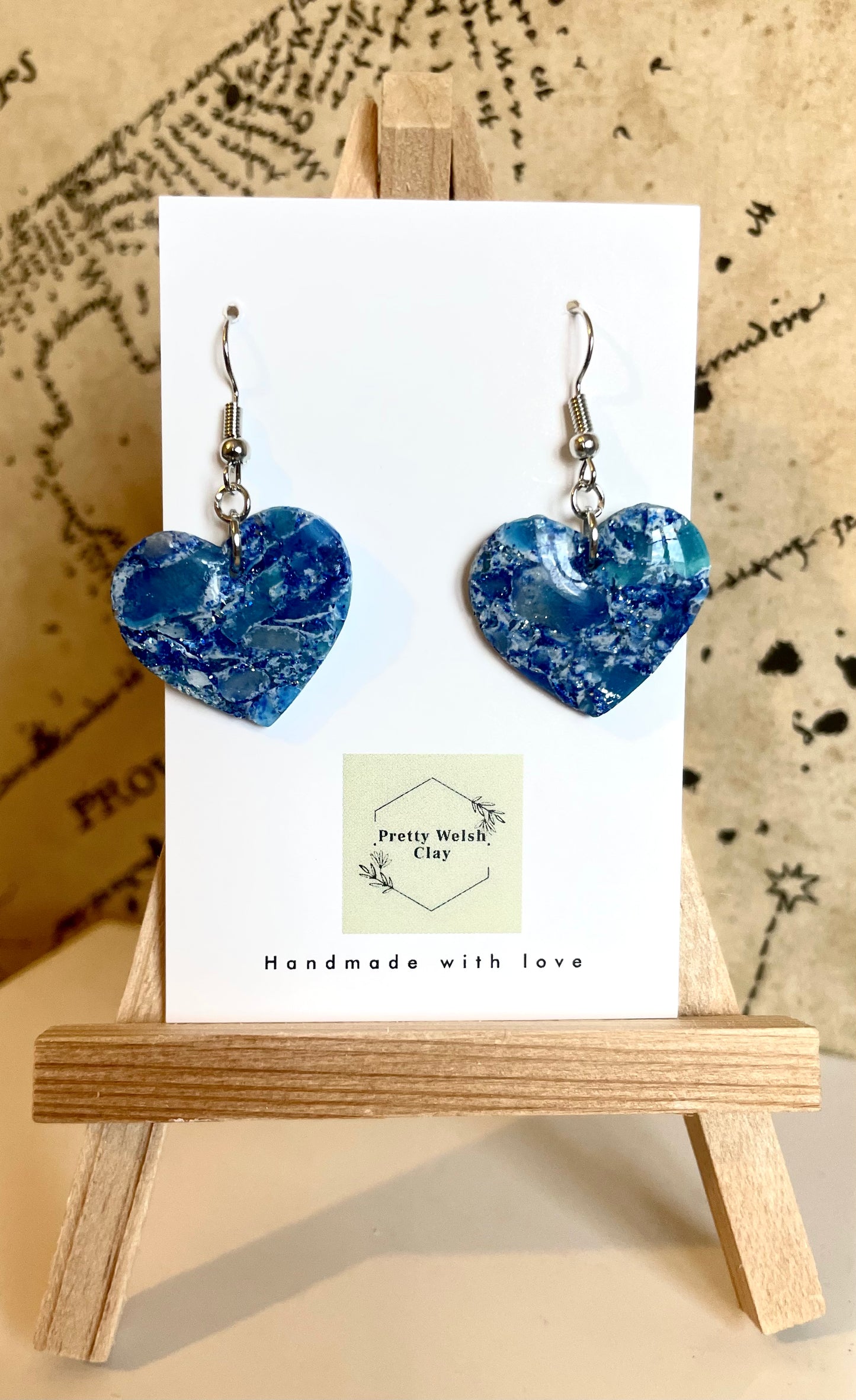 Large marbled hearts