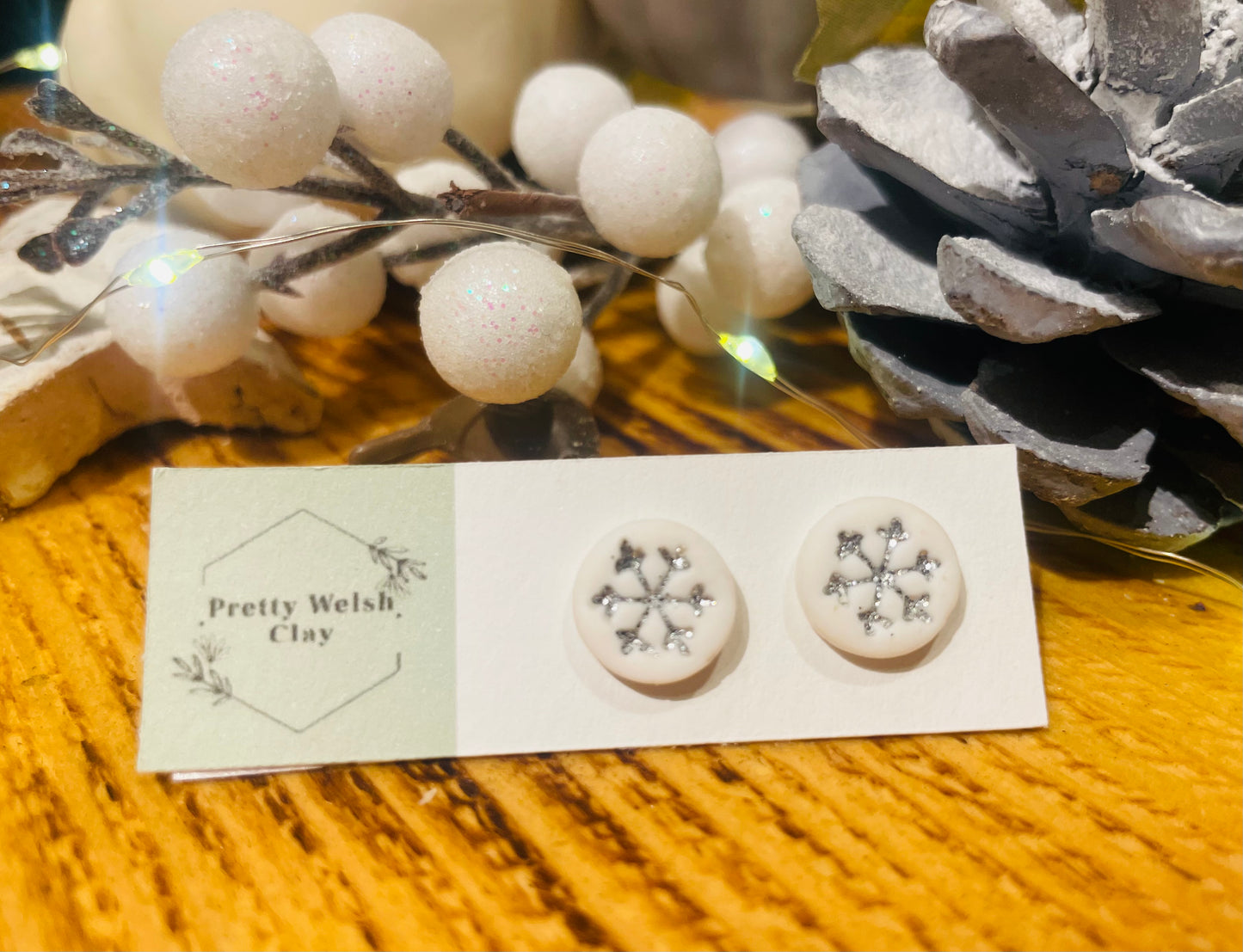 Snowflake studs