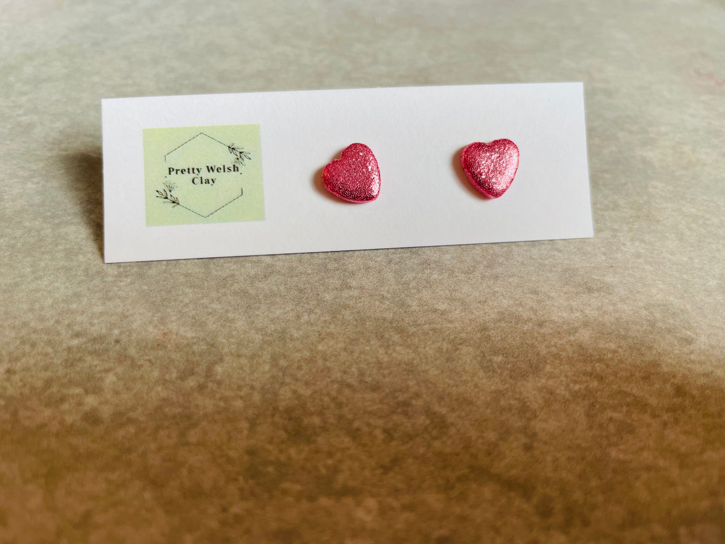 Mini glitter heart studs
