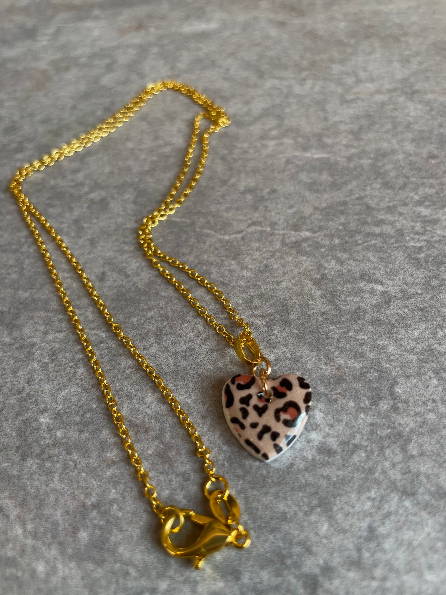 Brown leopard print heart necklace