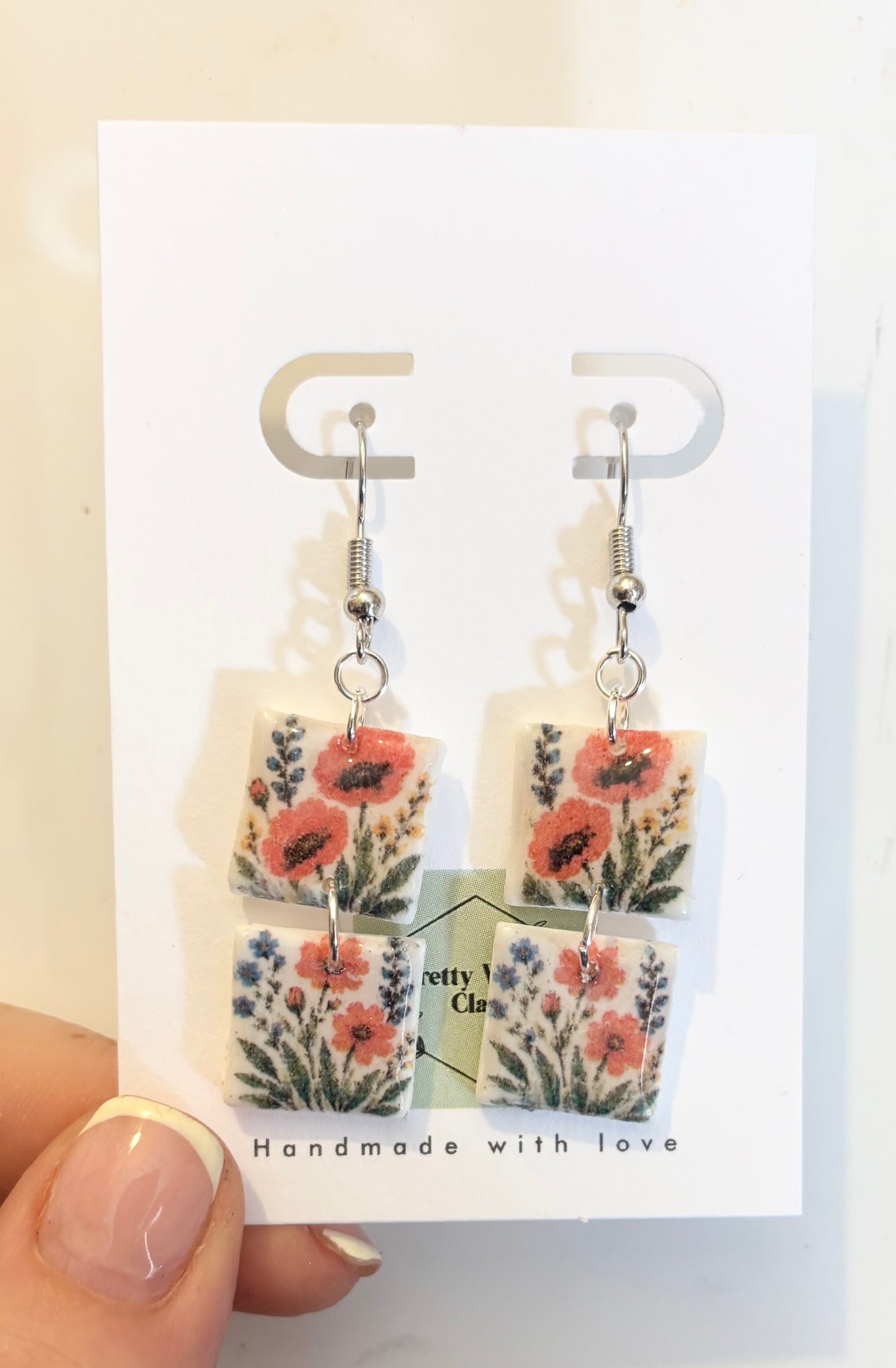 Poppy tiles