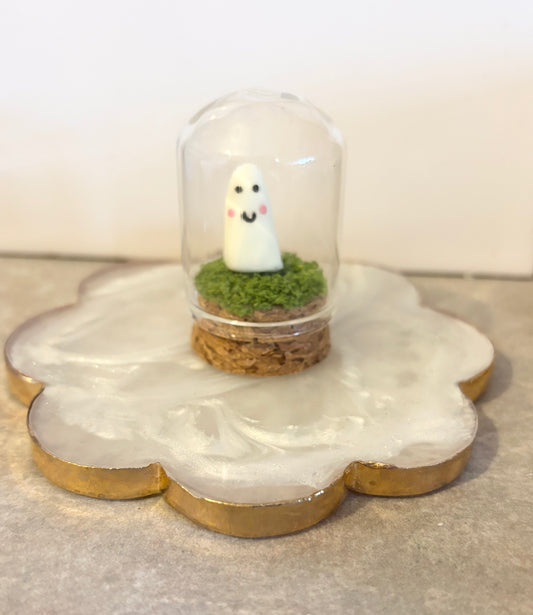 Smiley ghost