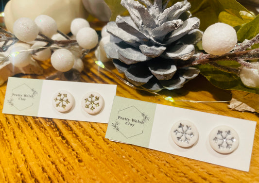 Snowflake studs