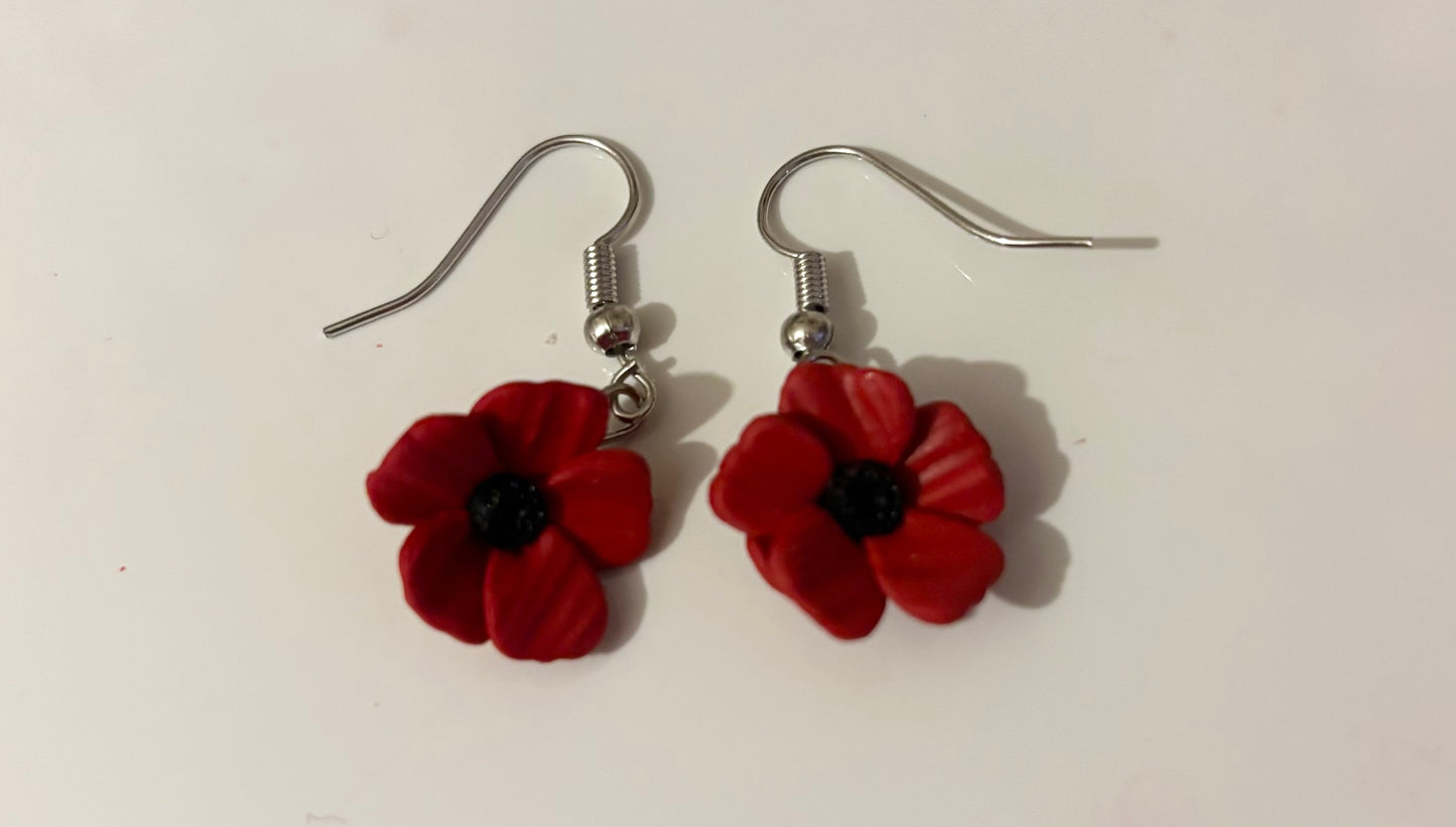 Poppy dangle