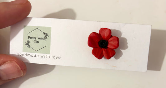 Poppy pin badge