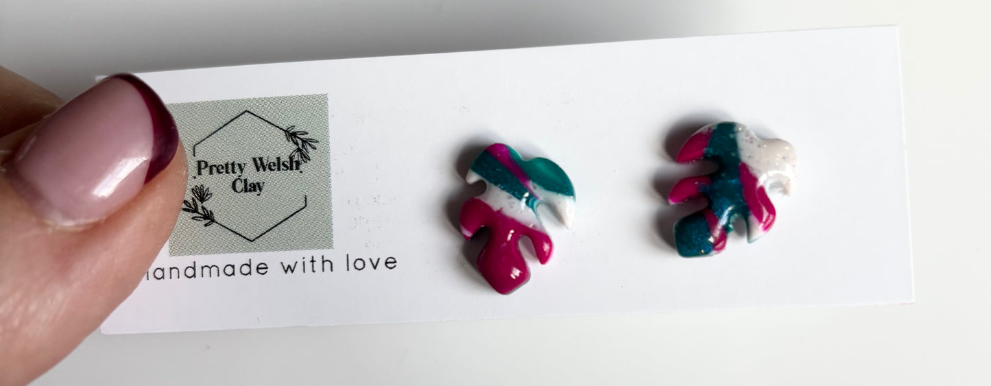 Dragonfruit monstera stud