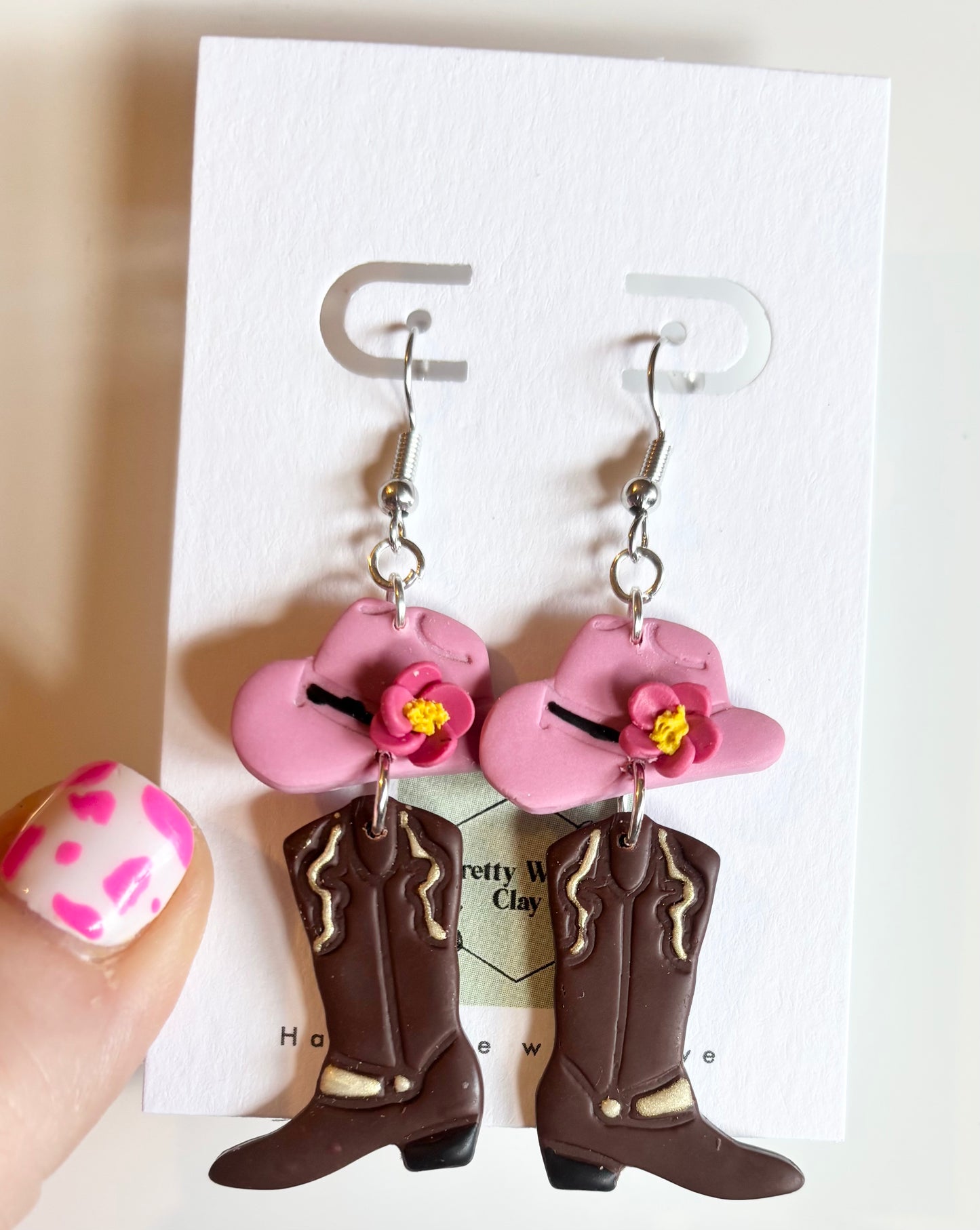 Hoedown dangle