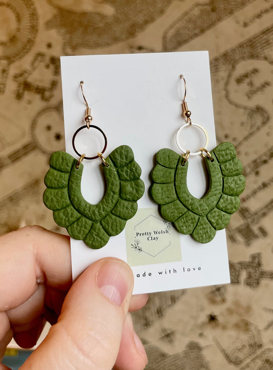 Green dangles