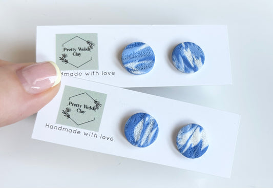Beachy wave studs