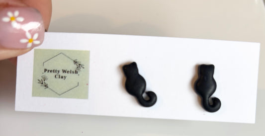 Mini black cat stud