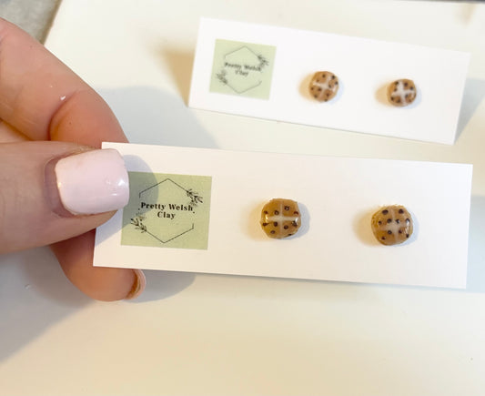 Hot cross bun studs
