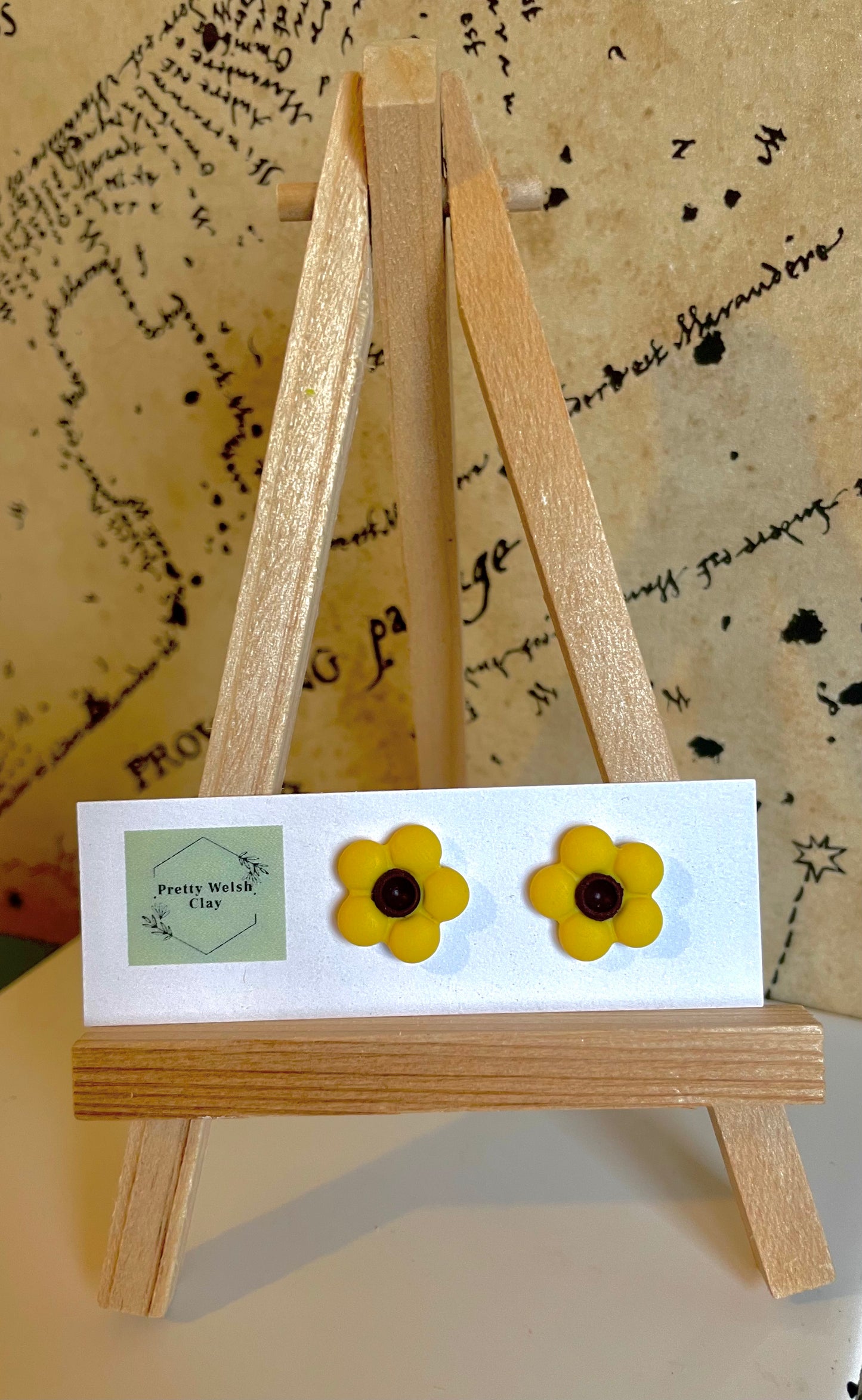 Sunflower studs