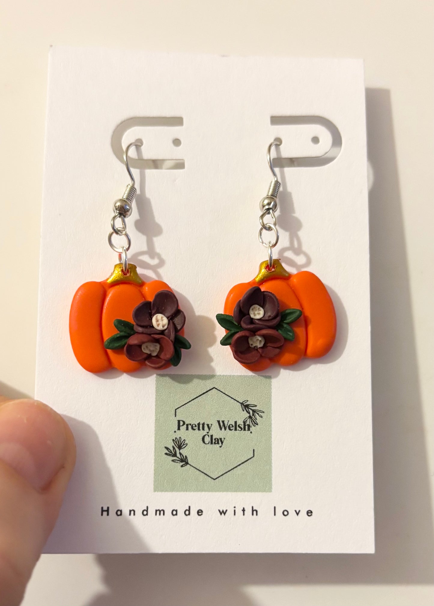 Floral pumpkins