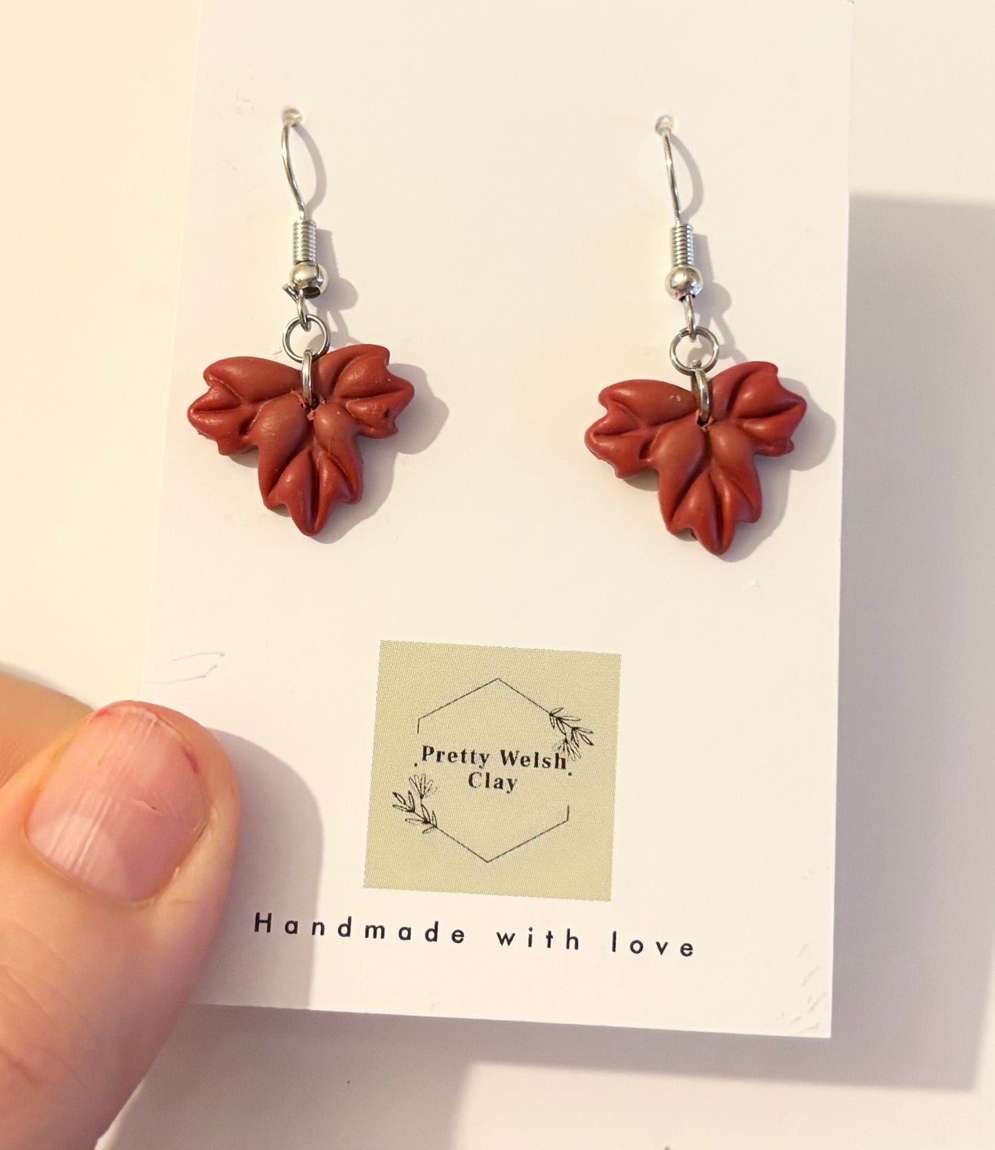 Autumn leaf dangle