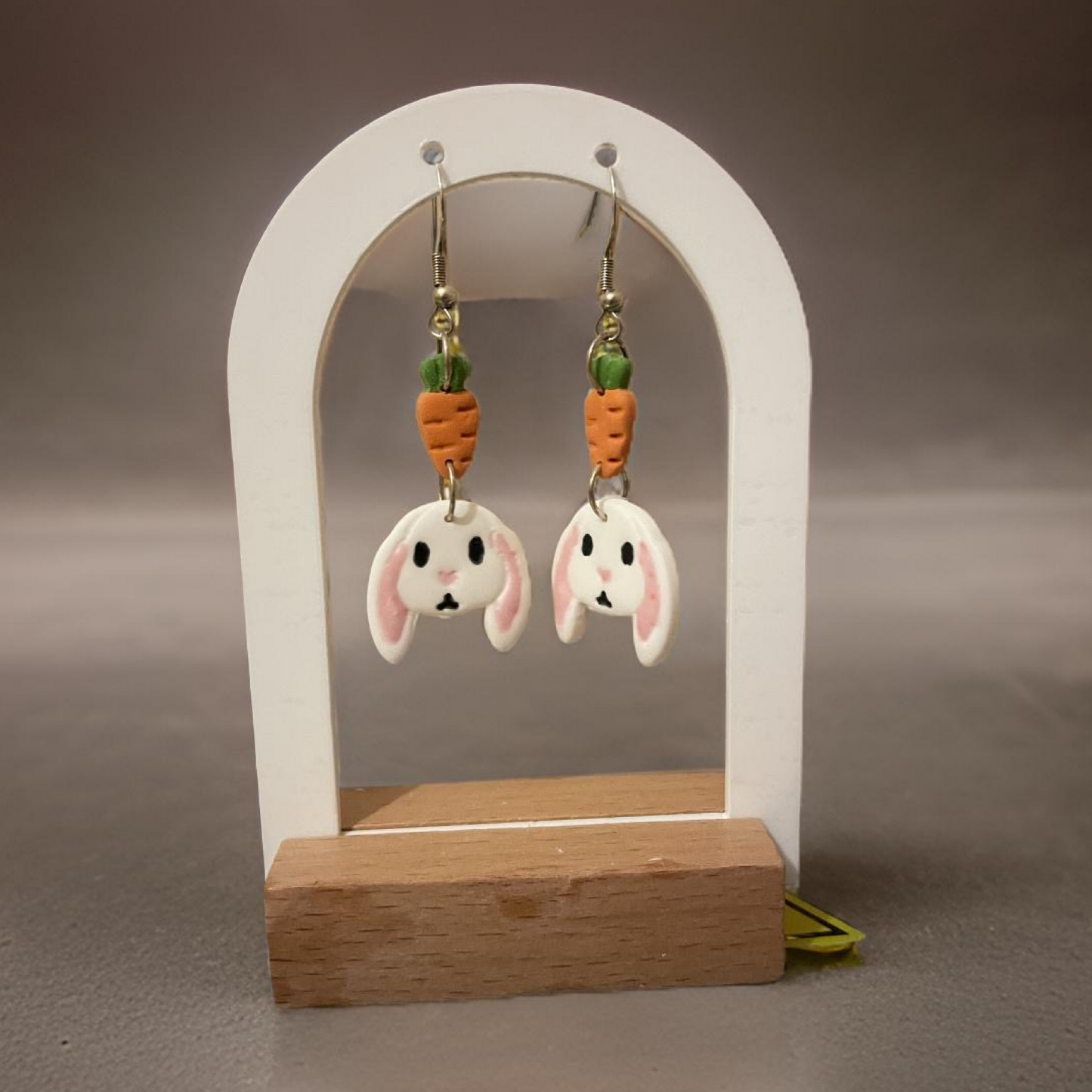 Rabbit dangles