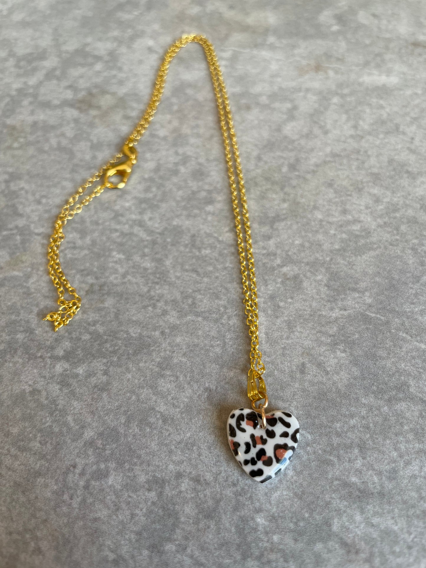 White leopard print heart necklace