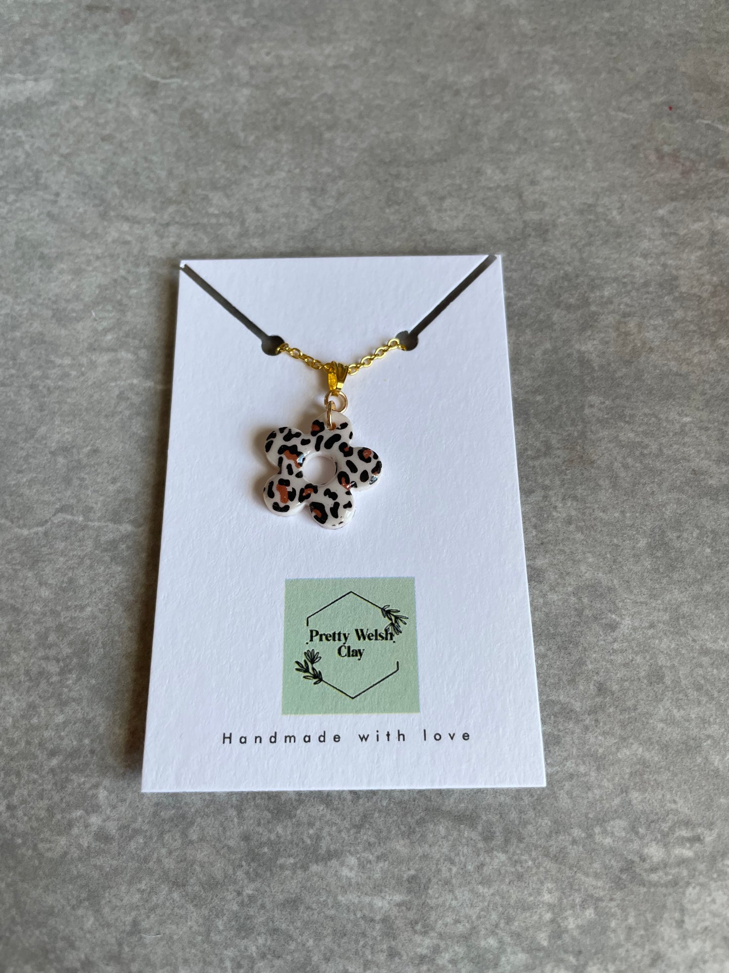 Leopard flower necklace