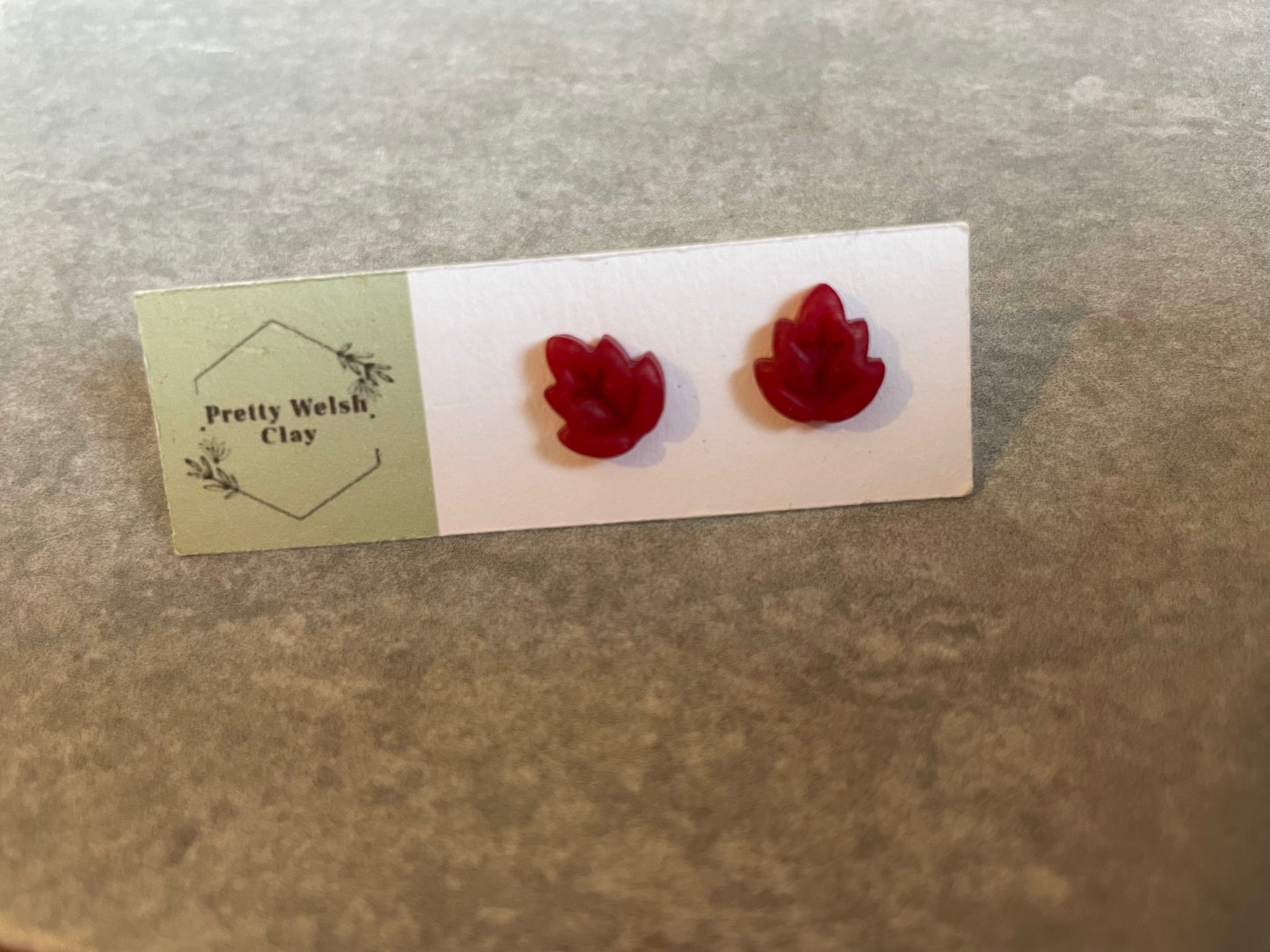 Leaf studs various colours